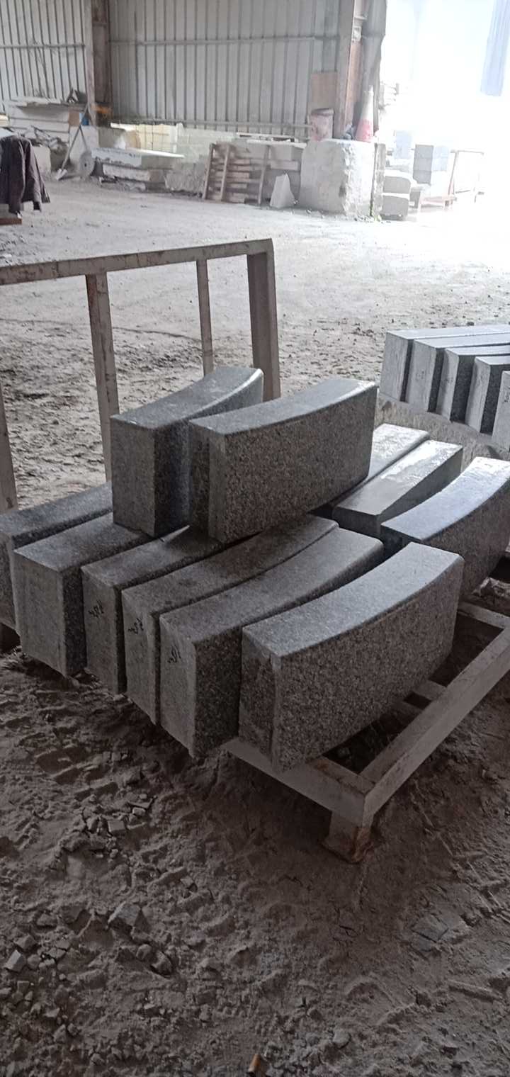 恒真石业主营石栏杆路沿石河道栏杆别墅阳台栏杆桥栏杆水池坯墓