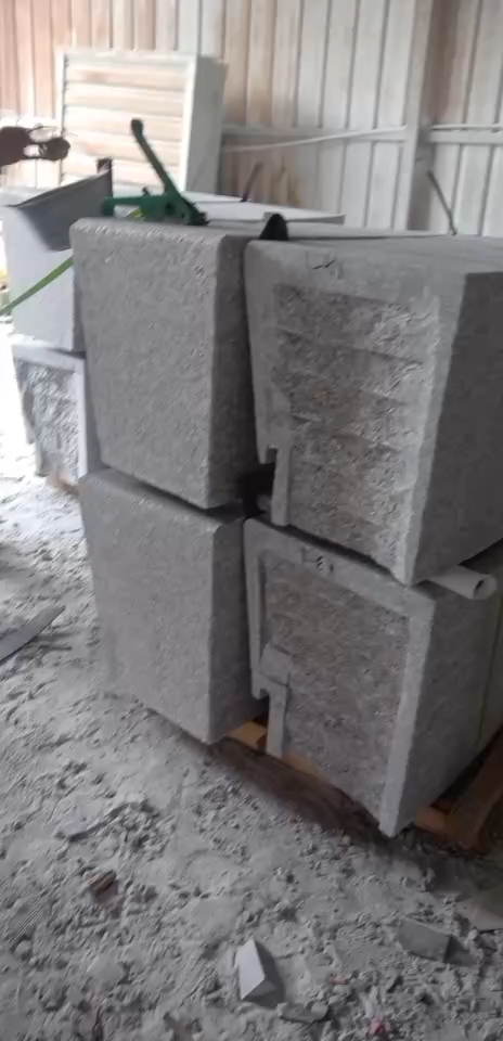 恒真石业主营石栏杆路沿石河道栏杆别墅阳台栏杆桥栏杆水池坯墓