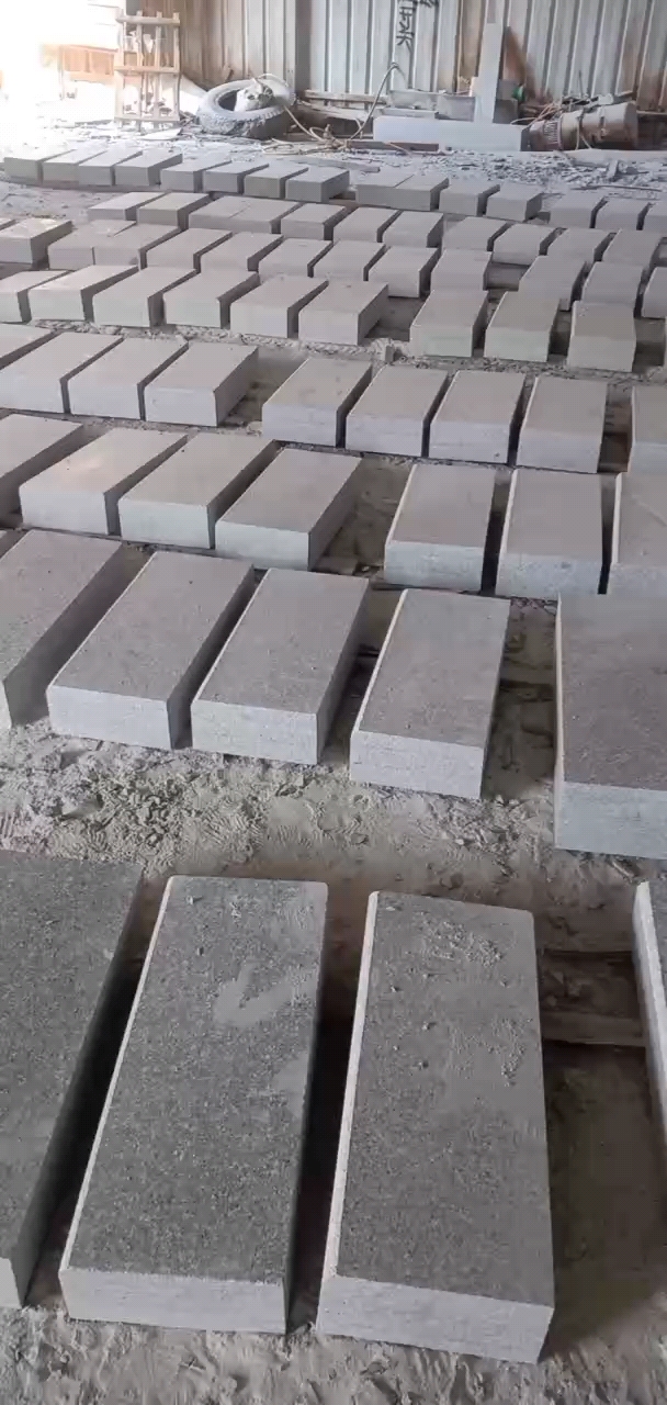 恒真石业主营石栏杆路沿石河道栏杆别墅阳台栏杆桥栏杆水池坯墓