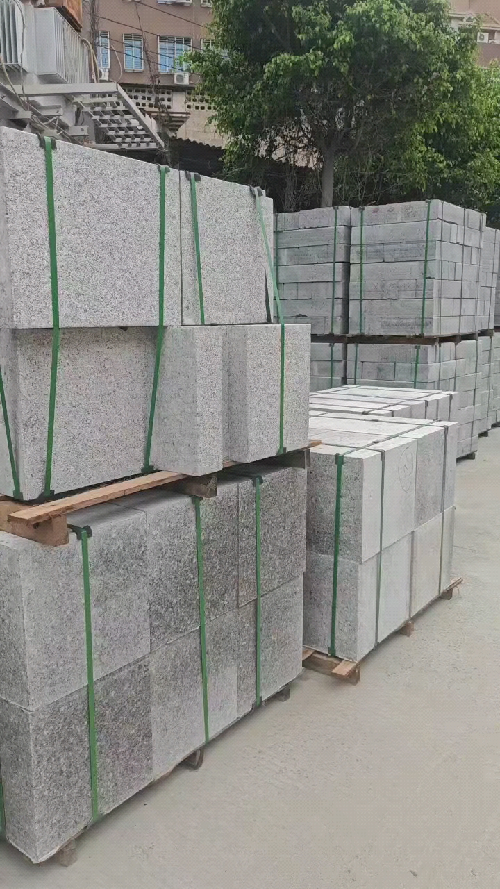 恒真石业主营石栏杆路沿石河道栏杆别墅阳台栏杆桥栏杆水池坯墓