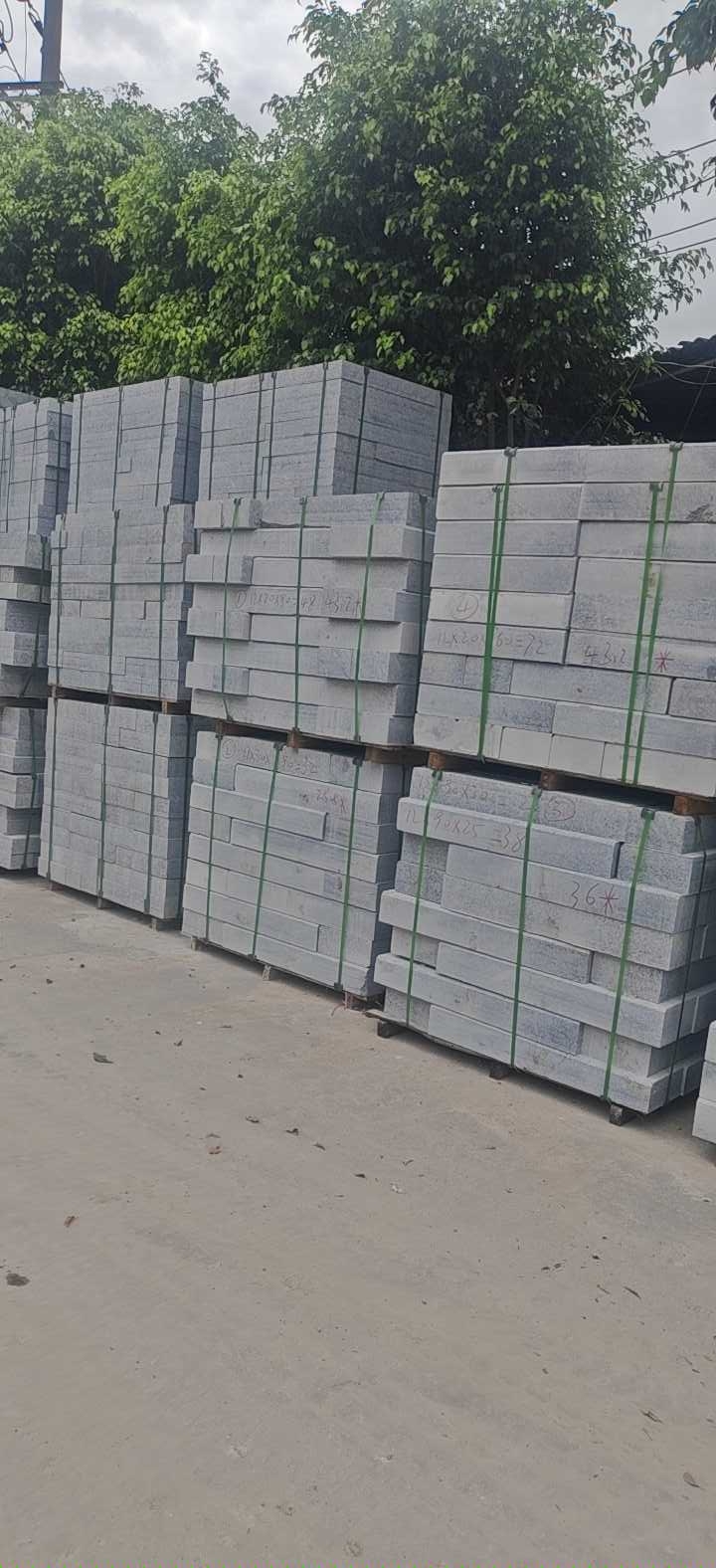 恒真石业主营石栏杆路沿石河道栏杆别墅阳台栏杆桥栏杆水池坯墓