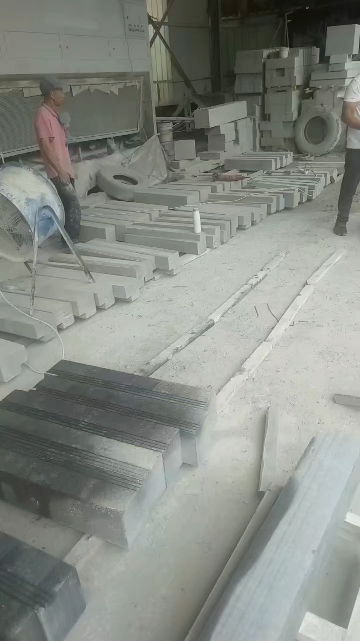 恒真石业主营石栏杆路沿石河道栏杆别墅阳台栏杆桥栏杆水池坯墓