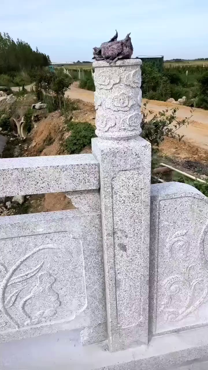 栏杆需要的联系