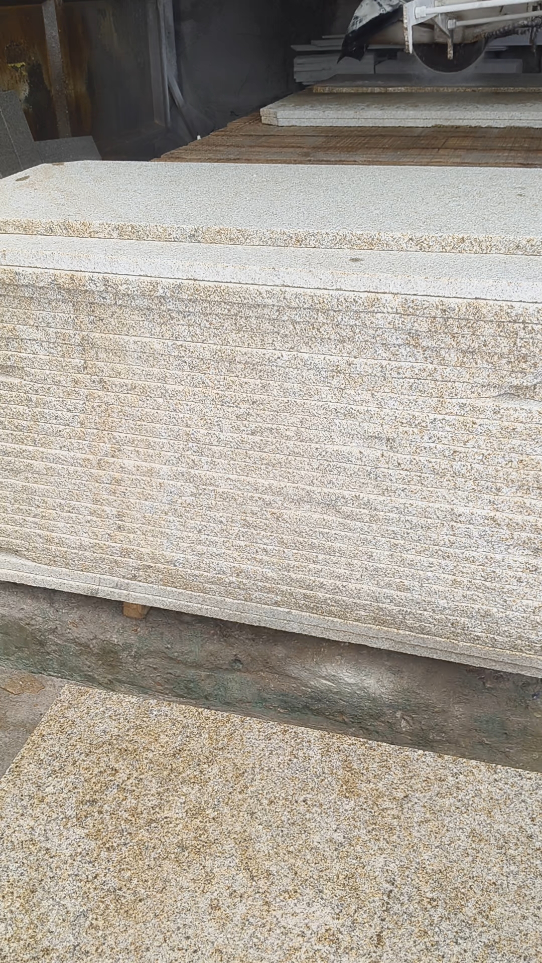 黄锈石、黄锈石板材，黄锈石外墙