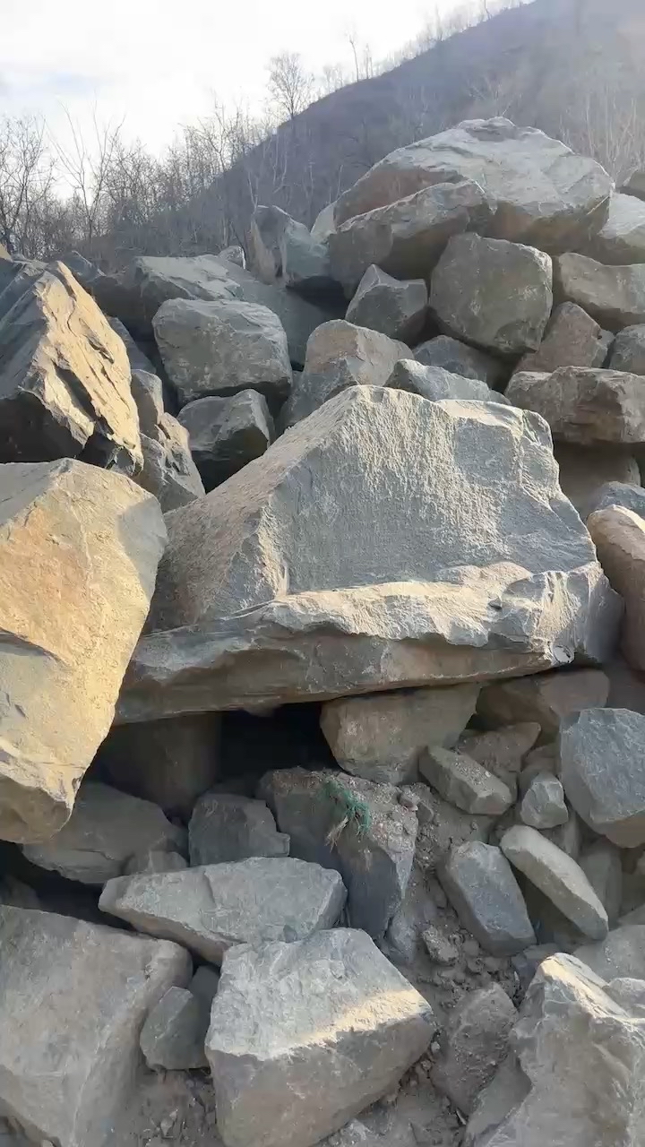 山西黑景观石