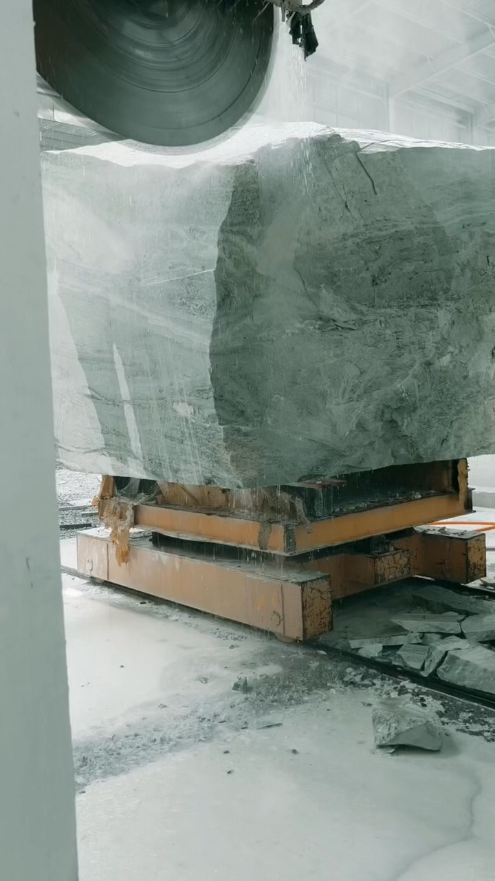 像龙舟一样破浪像糯米一样黏住梦想端午至愿你我乘风而上不惧逆流