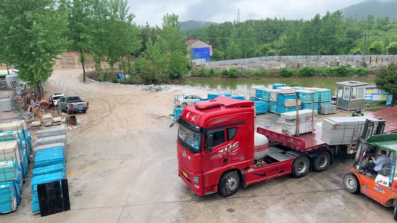 湖北黄金麻湖北白麻提锈板芝麻灰中国黑工程板园林地铺路沿石