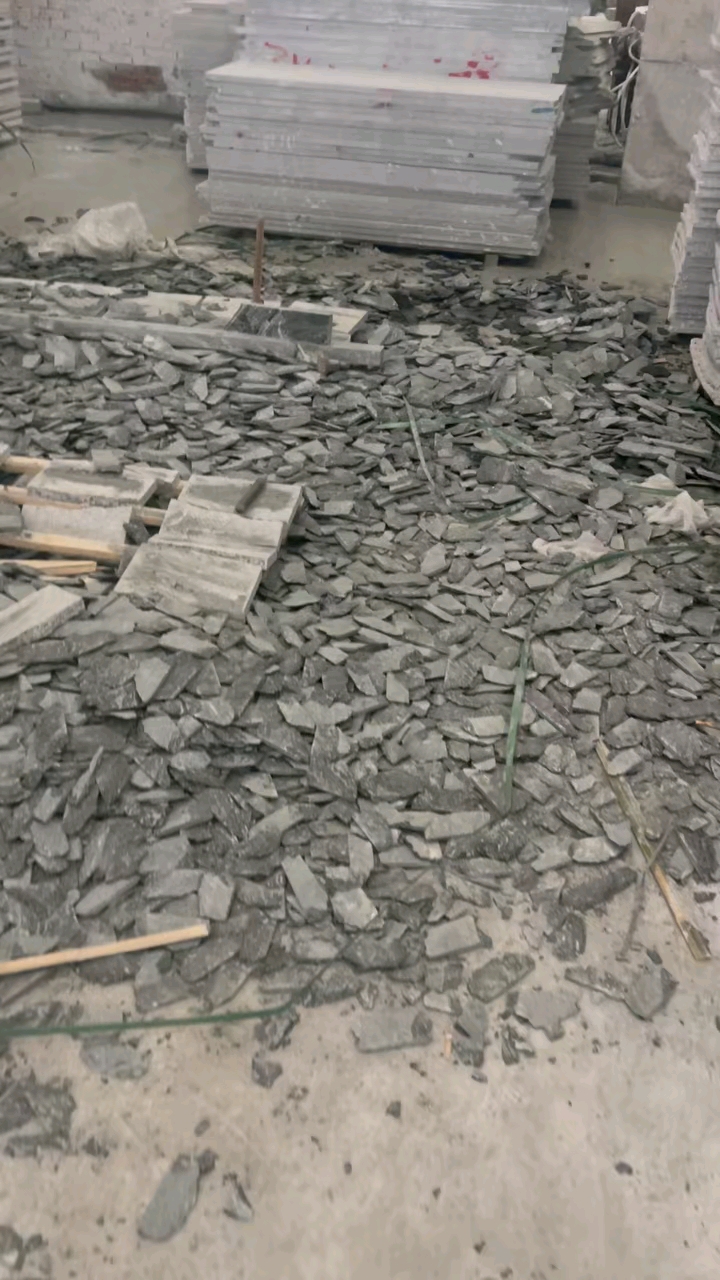麻城贤昌石业异型石材加工厂主要对外五轴圆弧加工双面圆弧路沿绳锯加工雕刻