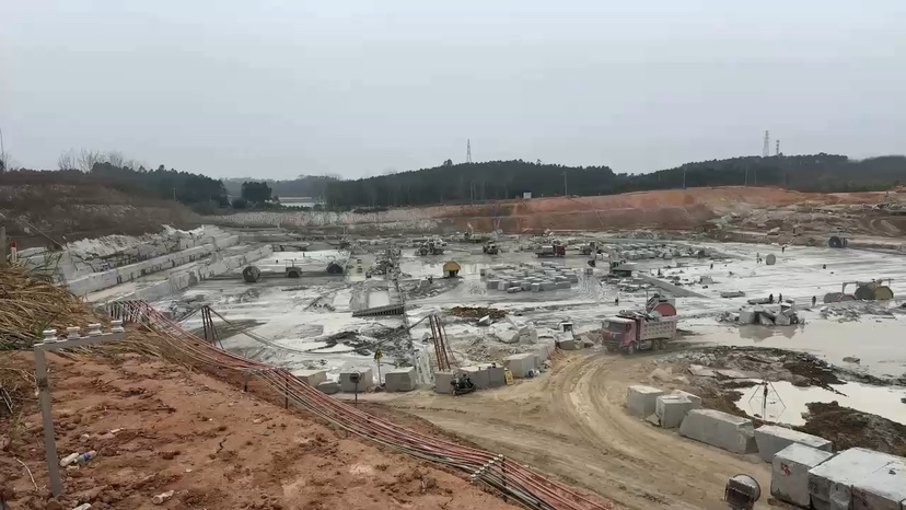 廉江芝麻白、廉江芝麻灰、海浪花、园林工程、路沿石、圆柱、方柱、线条、各