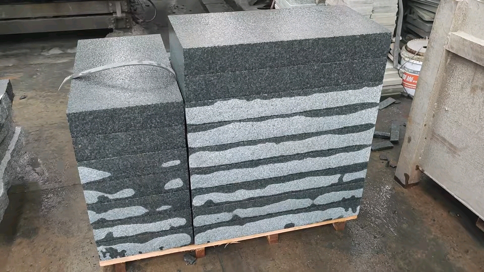 广西芝麻黑钟山青厂矿一体广西墨绿黑广西桂林绿中山青