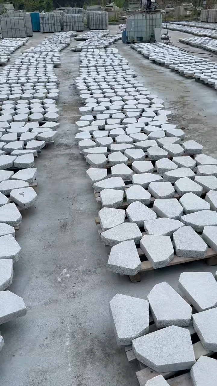 大批量生产路牙石树围石压顶8公分10公分12公分光面荔枝面