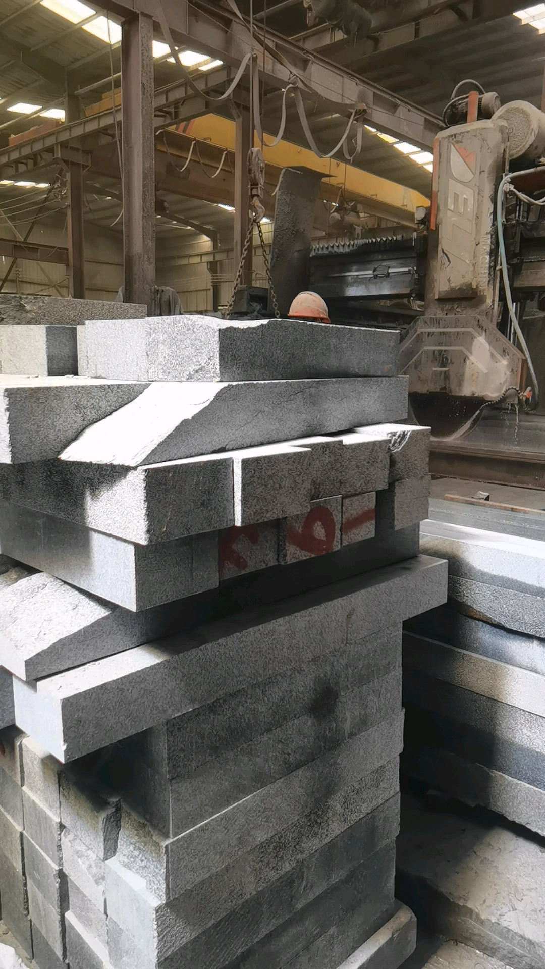 小蓝宝大量加工中