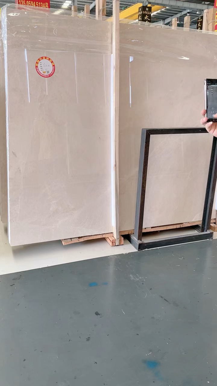 上新白玉兰297017906件500平方吕思洁