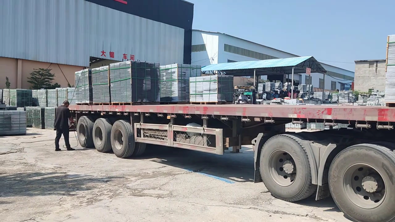 鲁灰、章丘黑、芝麻黑、芝麻灰、莱芜灰、锈石、蒙阴灰等