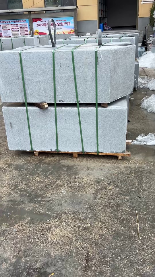 罗田芝麻灰坐凳，咨询热线：13316587871(余)