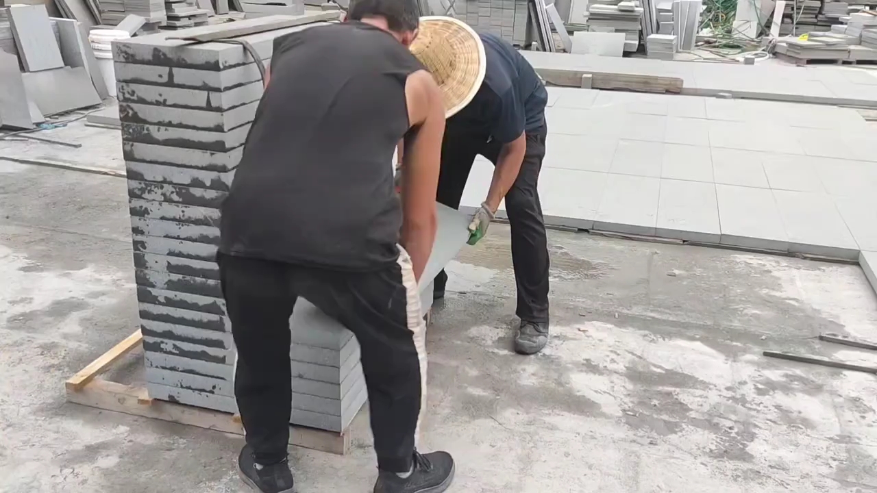 鲁灰、章丘黑、芝麻黑、芝麻灰、莱芜灰、锈石、蒙阴灰等