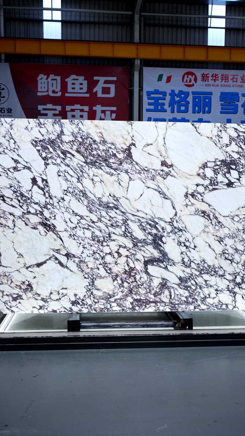 主营意大利白石宝格丽雪花白大花白细花白中花白卡拉拉白详情请联系