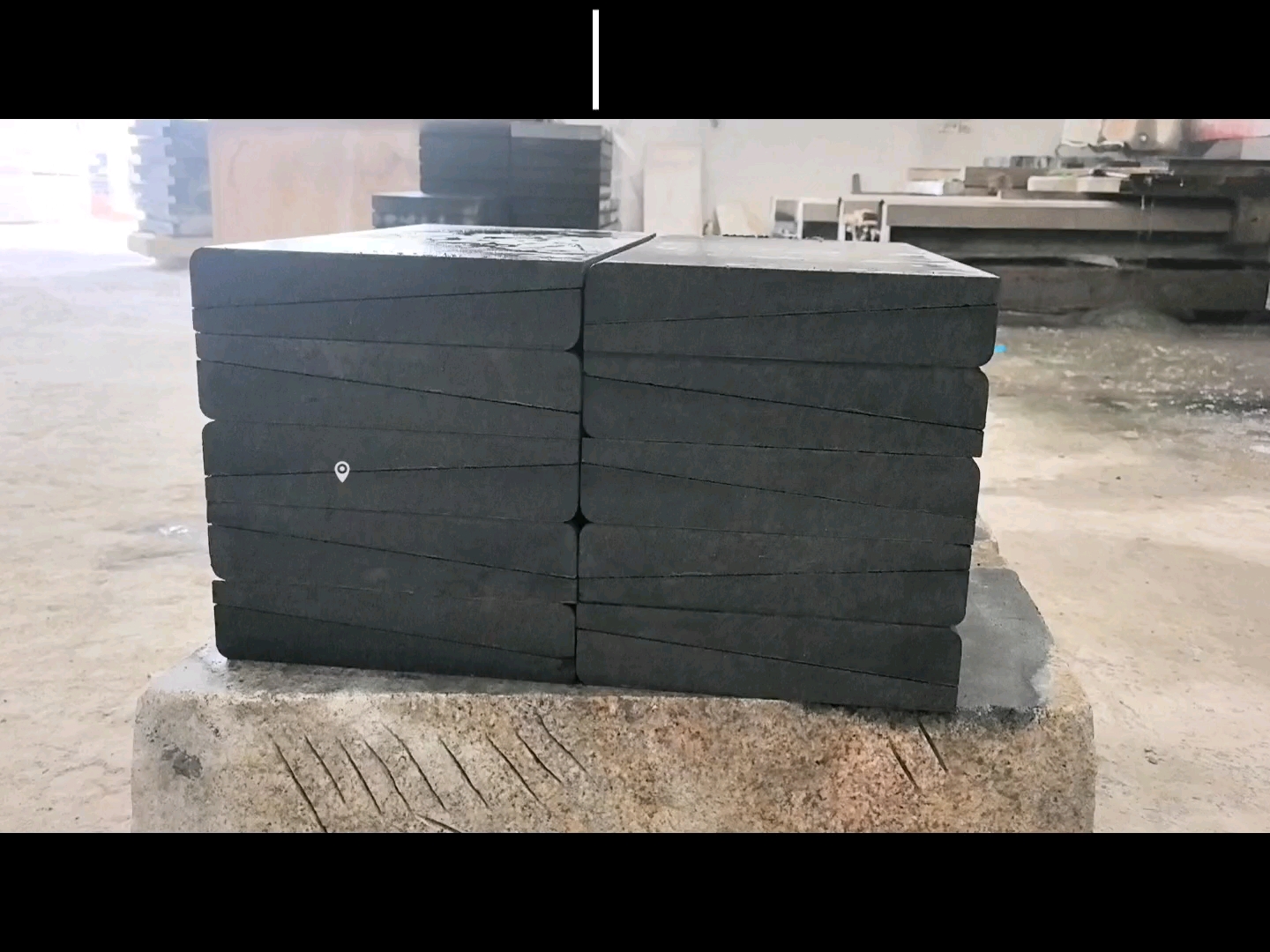 芝麻黑 浪淘沙 山东锈石 芝麻灰 万山红