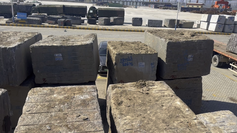 大量英国棕15860786717