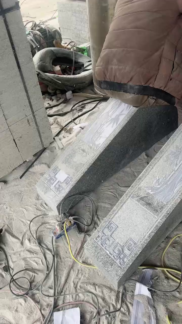 芝麻灰人工雕刻