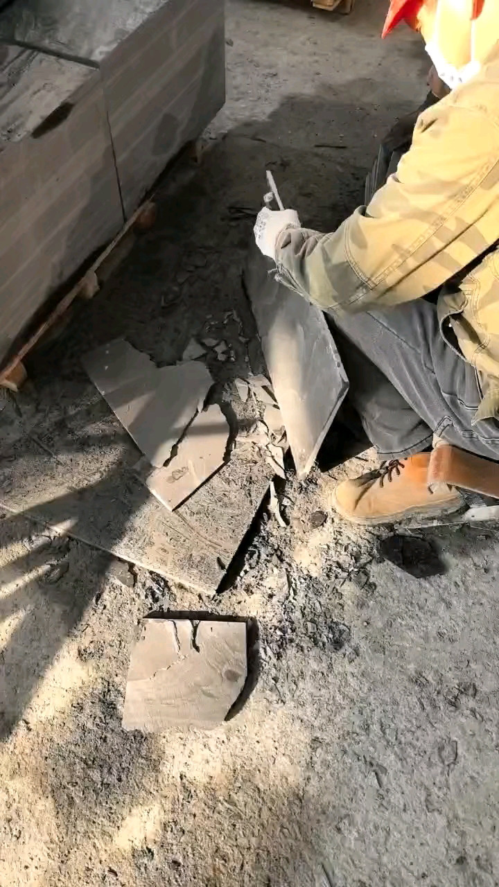 青石板厂家直销本公司经营各种青石板自然面机切面哑光面荔枝面蘑菇石